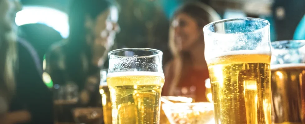 Parents issue terrifying warning after daughters die on vacation