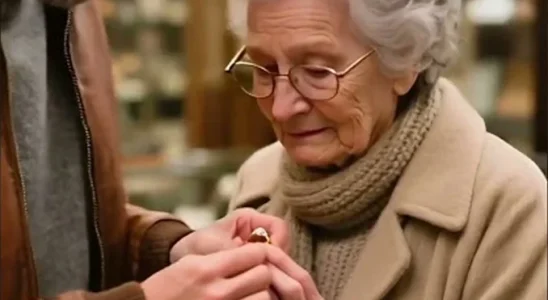 The Ring She Tried to Sell — Until a Stranger Stepped Forward